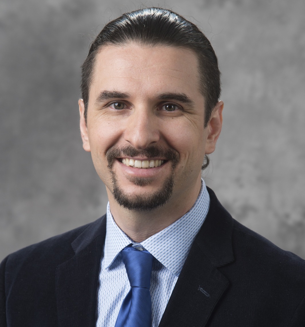 Dr. Ümit Karabıyık